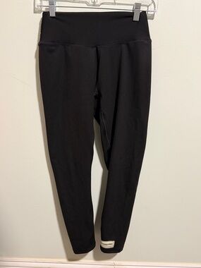 The Giving Movement leggings Size S/M